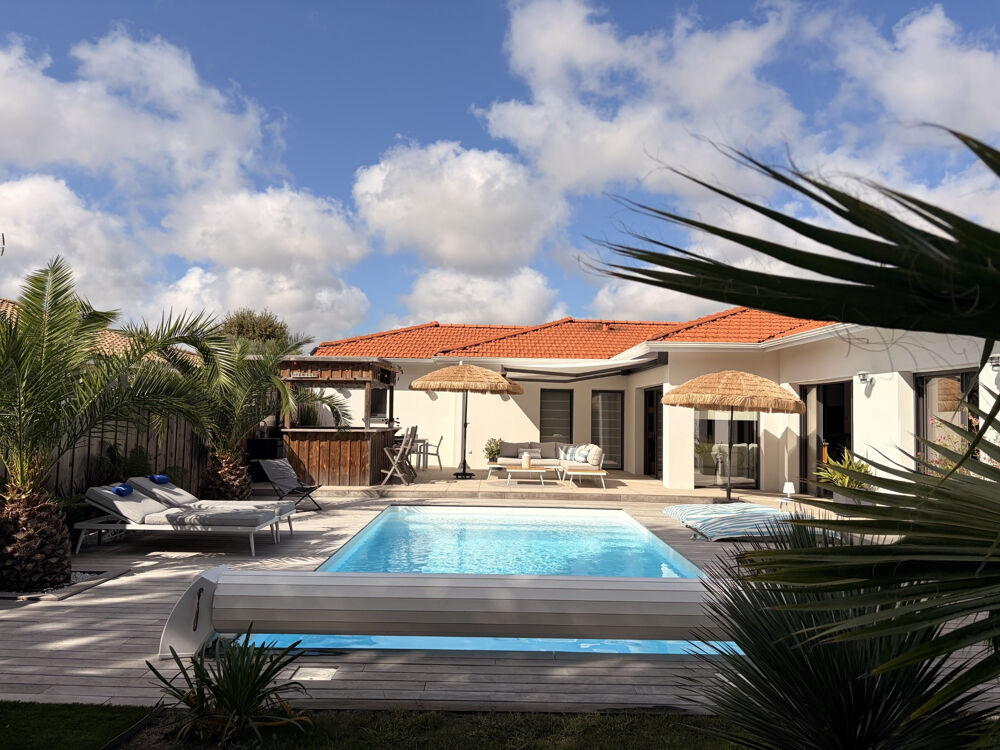 Vente Maison UNE MAISON AUX BEAUX VOLUMES, PENSÉE POUR VIVRE ET RECEVOIR Ares