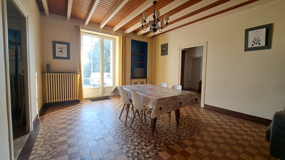 Location Maison Logement meublé toutes charges comprises La chapelle baton
