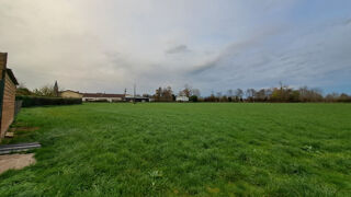  Terrain à vendre 18113 m²