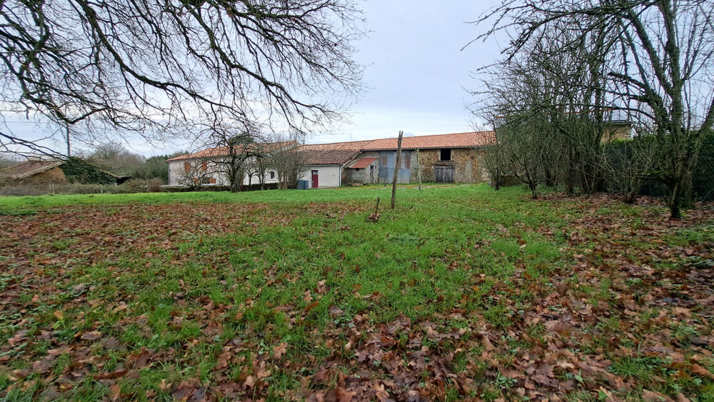 Vente Maison Maison à rénover avec grange Saint pardoux soutiers