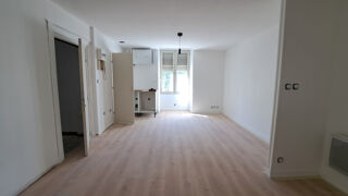  Appartement à louer 1 pièce 25 m²