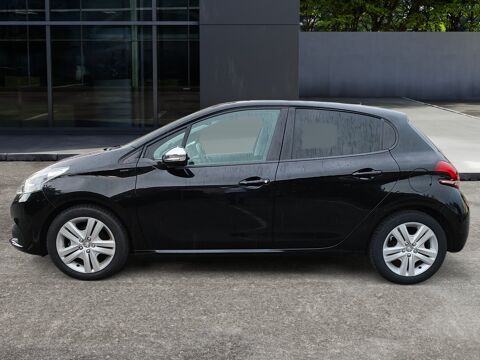 208 1.2 Puretech 82 ch Signature /Attelage/Carplay/Entretien à j 2019 occasion 35300 Fougères