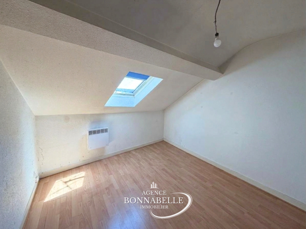 Vente Appartement NANCY   F1 BIS AU DERNIER ÉTAGE   RENTABILITÉ BRUTE PROCHE DE 9 % Nancy