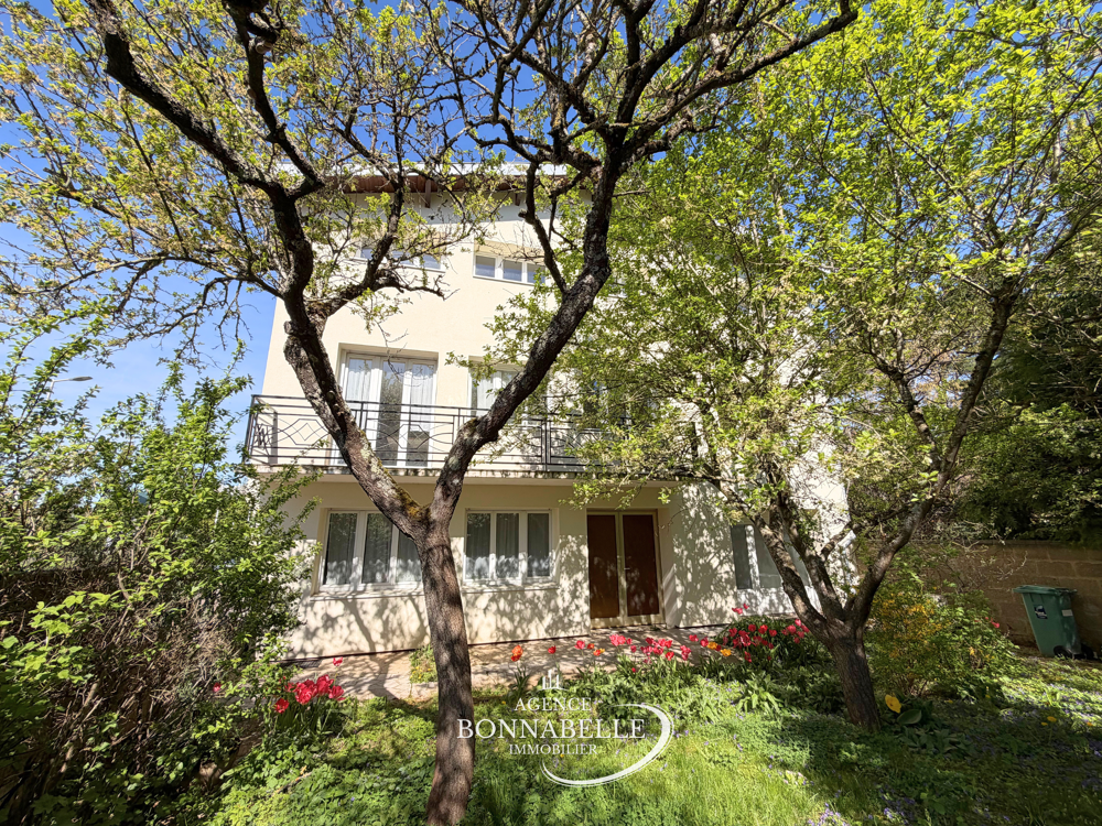 Maison de caractère rénovée 190 m2 Jardin Nancy / ARTEM