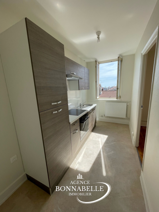  Immeuble � vendre 383 m�