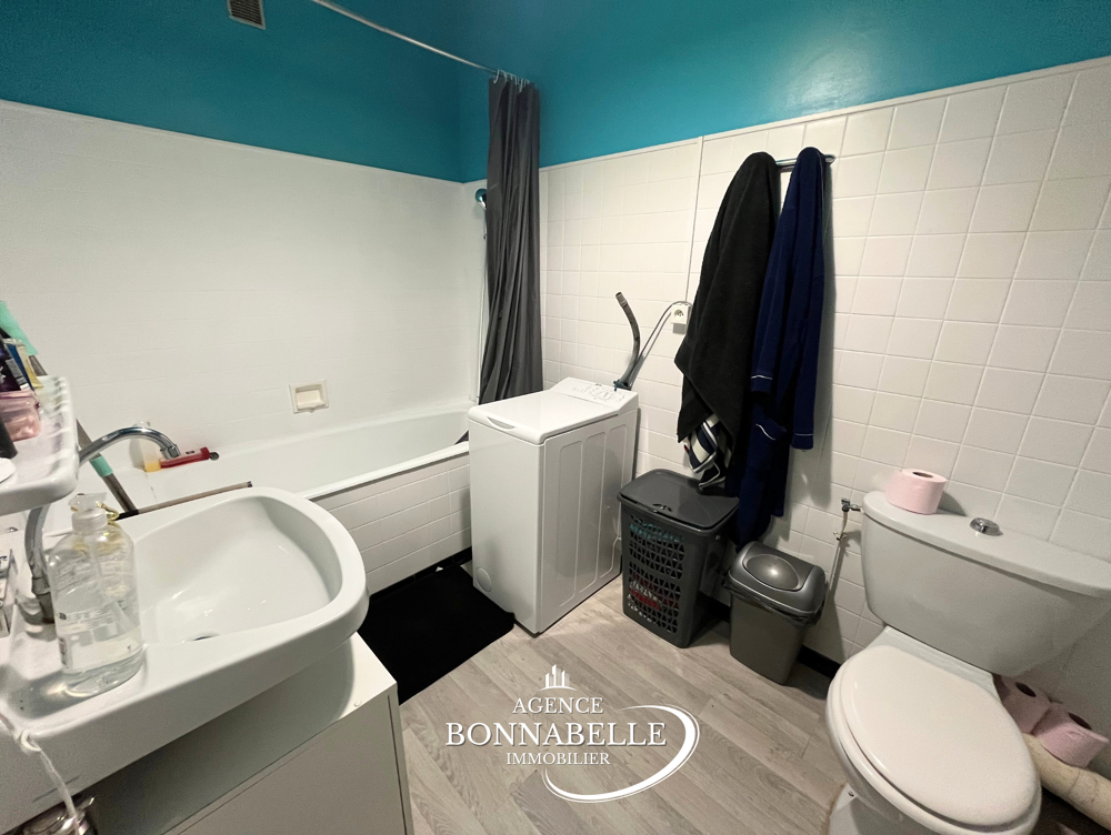 Vente Appartement Appartement Loué - Proche Fac de Lettre Nancy