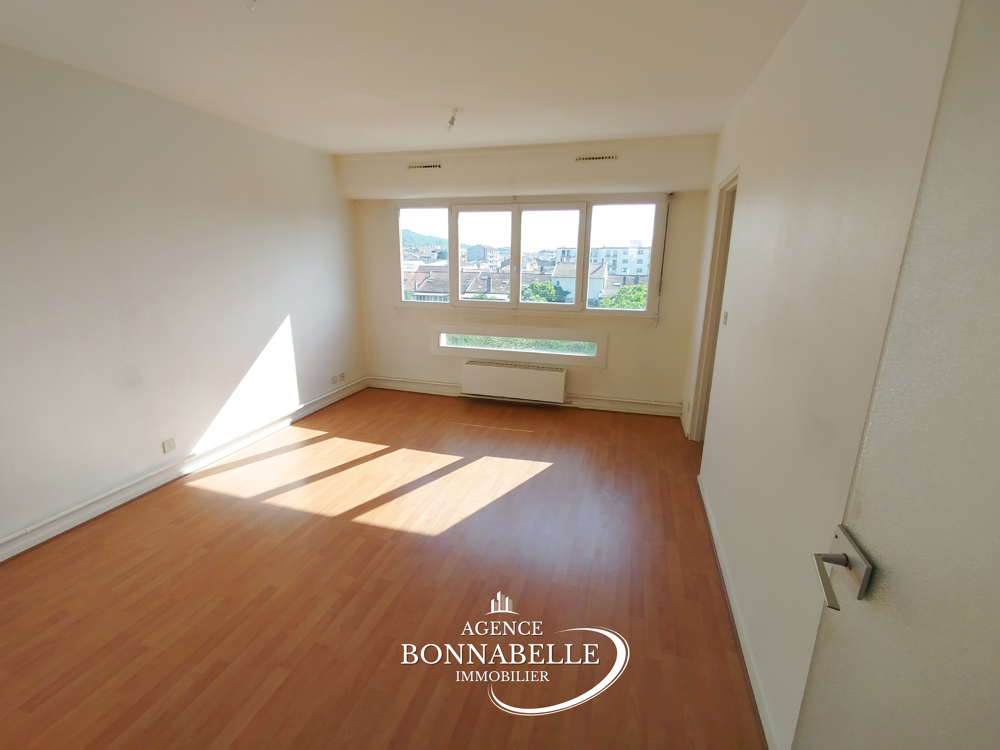 Vente Appartement Appartement F2 + place de parking et cellier St max