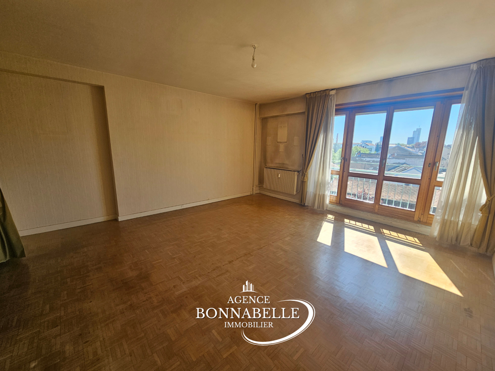 APPARTEMENT FAC DE LETTRES 95 m2