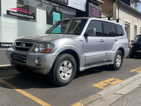 Mitsubishi Pajero 3.2 DI-D Instyle A 2005 occasion Bourges 18000