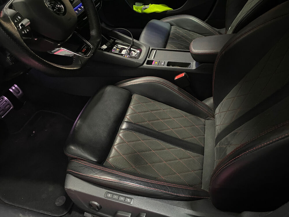 Octavia Combi 2.0 TSI 245 ch DSG7 RS 2023 occasion 18230 Saint-Doulchard