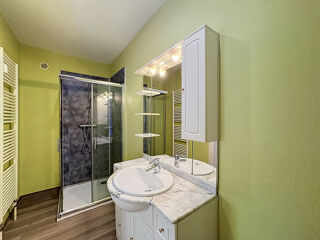  Appartement à louer 3 pièces 50 m²