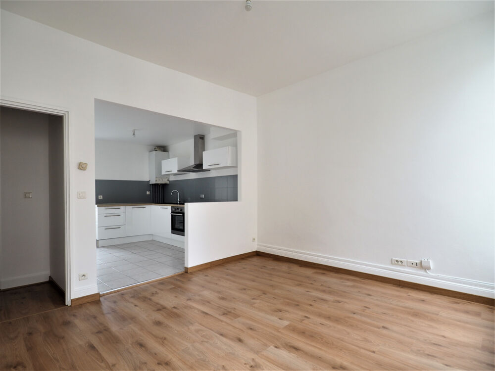 Location Appartement RUE RAYMOND POINCARE - (DISPONIBILITE DEBUT OCTOBRE) Nancy