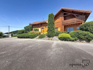  Chalet à vendre 13 pièces 250 m²