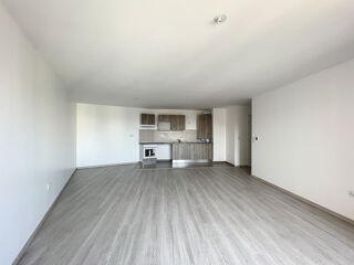 Appartement à louer 3 pièces 71 m²