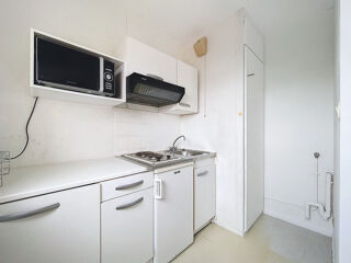  Appartement à louer 1 pièce 32 m²