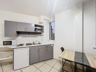  Appartement à louer 1 pièce 22 m²