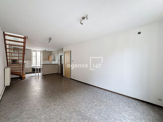  Duplex/triplex  vendre 4 pices 84 m