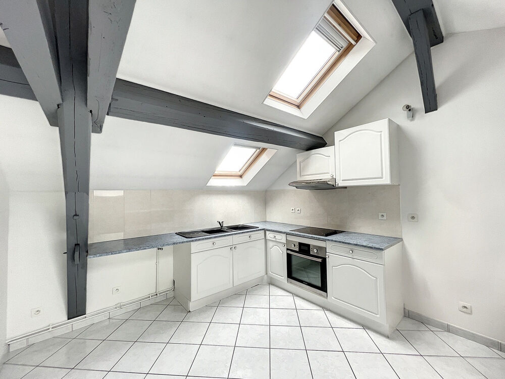 RUE DU SERGENT BLANDAN - (DISPONIBILITE IMMEDIATE)