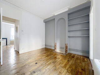  Appartement à louer 2 pièces 34 m²