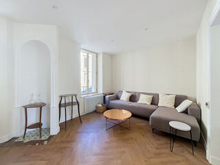  Maison à louer 7 pièces 160 m²