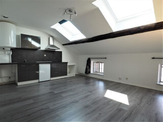  Appartement à louer 2 pièces 35 m²