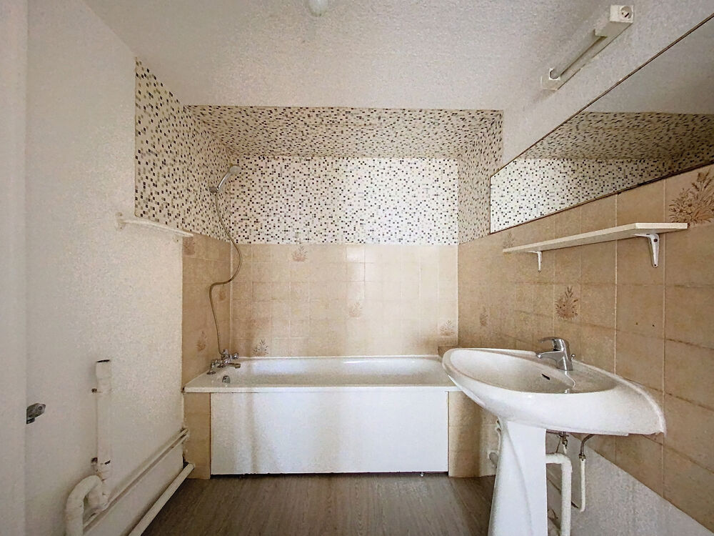 Location Appartement RUE SAINT NICOLAS - (DISPONIBILITE IMMEDIATE) Nancy