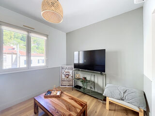  Appartement à louer 2 pièces 32 m²