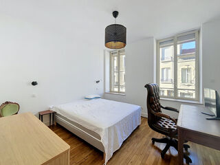  Maison à louer 7 pièces 135 m²