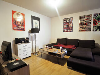  Appartement à louer 1 pièce 35 m²
