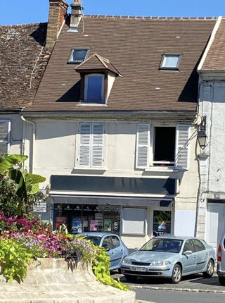  Immeuble � vendre 92 m�