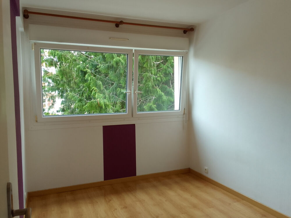 Appartement T3 lumineux 57 m2 à Avon (résidence Les Fougères)