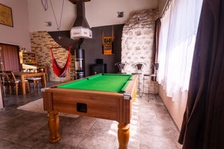  Maison � vendre 7 pi�ces 196 m�