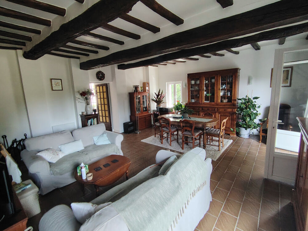 LONGERE 15MIN NORD DE SENS, 5 CHAMBRES, 1344M2 TERRAIN CLOS, GRANGE ET CAVE