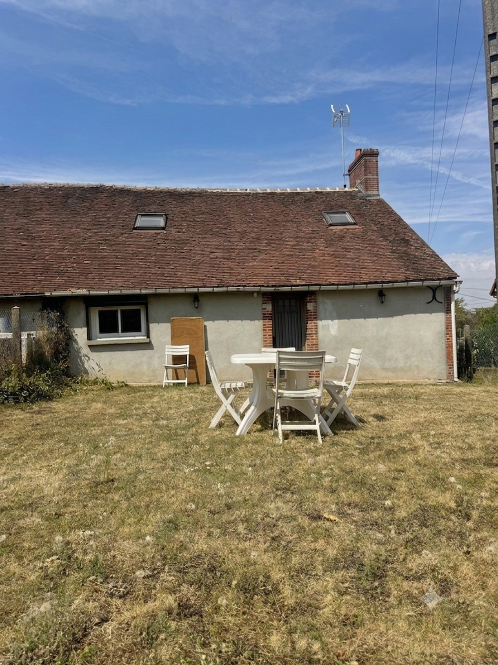 Vente Maison VARENNES CHANGY, COMMERCES ET ÉCOLES A PIED, TOUT A L'ÉGOUT, GARAGE, CUISNE D'ÉTÉ Varennes changy