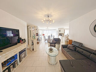  Maison � vendre 7 pi�ces 351 m�