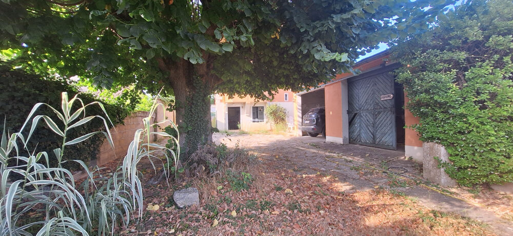 MAISON BOURGEOISE DE 190M2,6 CHAMBRES,SOUS-SOL,CAVE,DOUBLE GARAGE,DEPENDANCE TERRAIN 806M2.