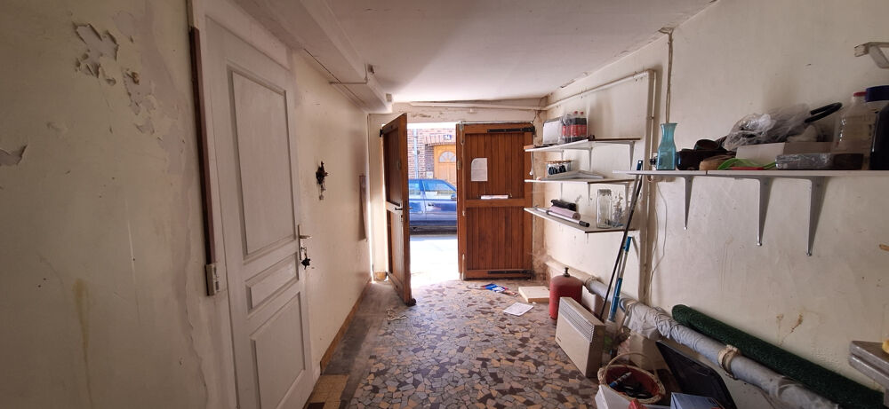 Vente Maison MAISON 90M2 ENVIRON,AU PIED DES COMMERCES,3 CHAMBRES,BUREAU,GARAGE,ATELIER,GRANGE,CAVE,TERRAIN 190M2 Villeneuve sur yonne