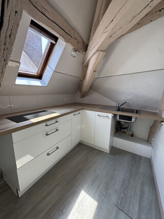  Appartement à louer 2 pièces 27 m²