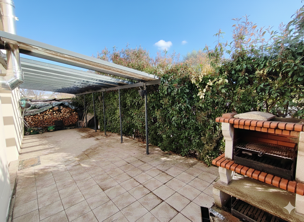 MAISON CONTEMPORAINE, SECTEUR RECHERCHE, 5 CHAMBRES, 484M2 TERRAIN CLOS