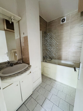  Appartement � vendre 5 pi�ces 90 m�