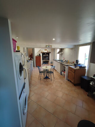  Maison  vendre 4 pices 190 m