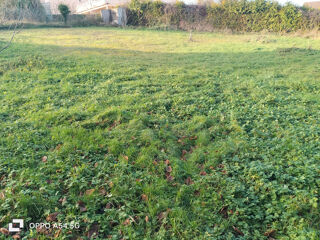  Terrain à vendre 758 m²