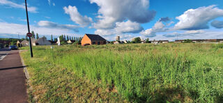  Terrain à vendre 683 m²