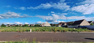  Terrain à vendre 683 m²