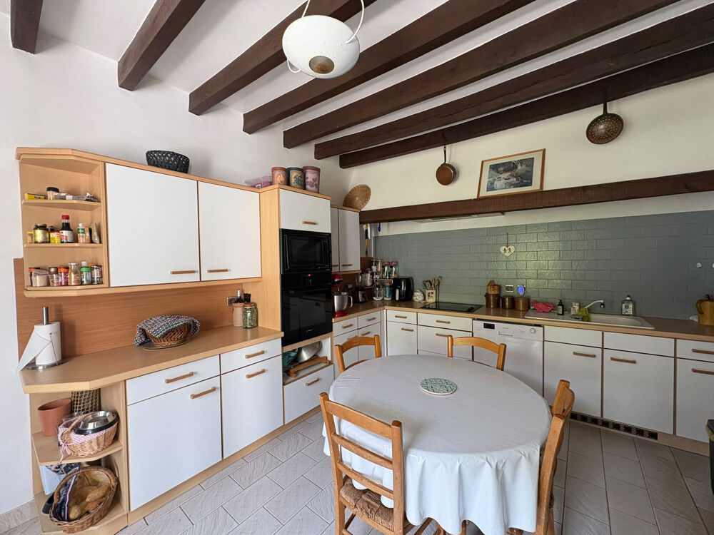 Vente Maison LONGERE 15MIN NORD DE SENS, 5 CHAMBRES, 1344M2 TERRAIN CLOS, GRANGE ET CAVE Michery