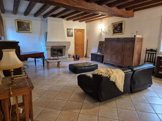  Maison � vendre 6 pi�ces 220 m�