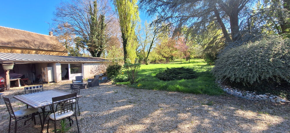 Vente Maison CHARME,MAISON DE CAMPAGNE DE 160M2,4 CHAMBRES DONT UNE DE PLAIN PIED,APPENTIE,DEPENDANCE,TERRAIN ARBORE DE 358 Voisines