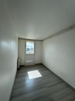  Appartement  vendre 3 pices 68 m