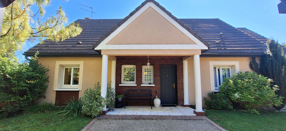 Maison 7 pièces 163 m² · à St Martin du Tertre · 163 m² · 389 000 €