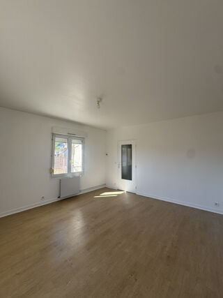  Appartement à louer 2 pièces 59 m²
